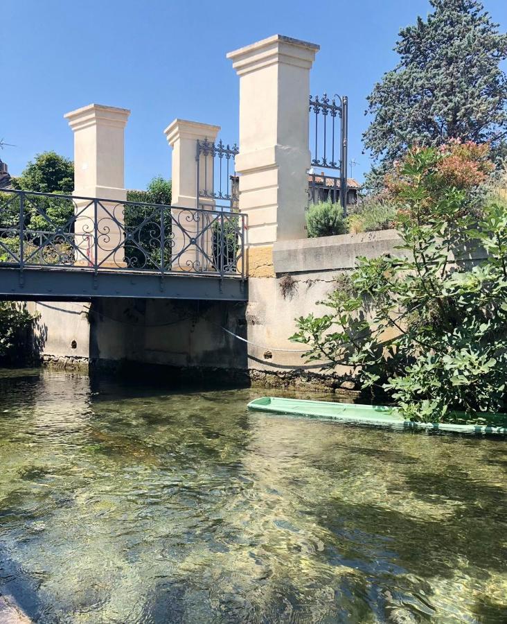 La Belle De L'Isle LʼIsle-sur-la-Sorgue Exterior foto